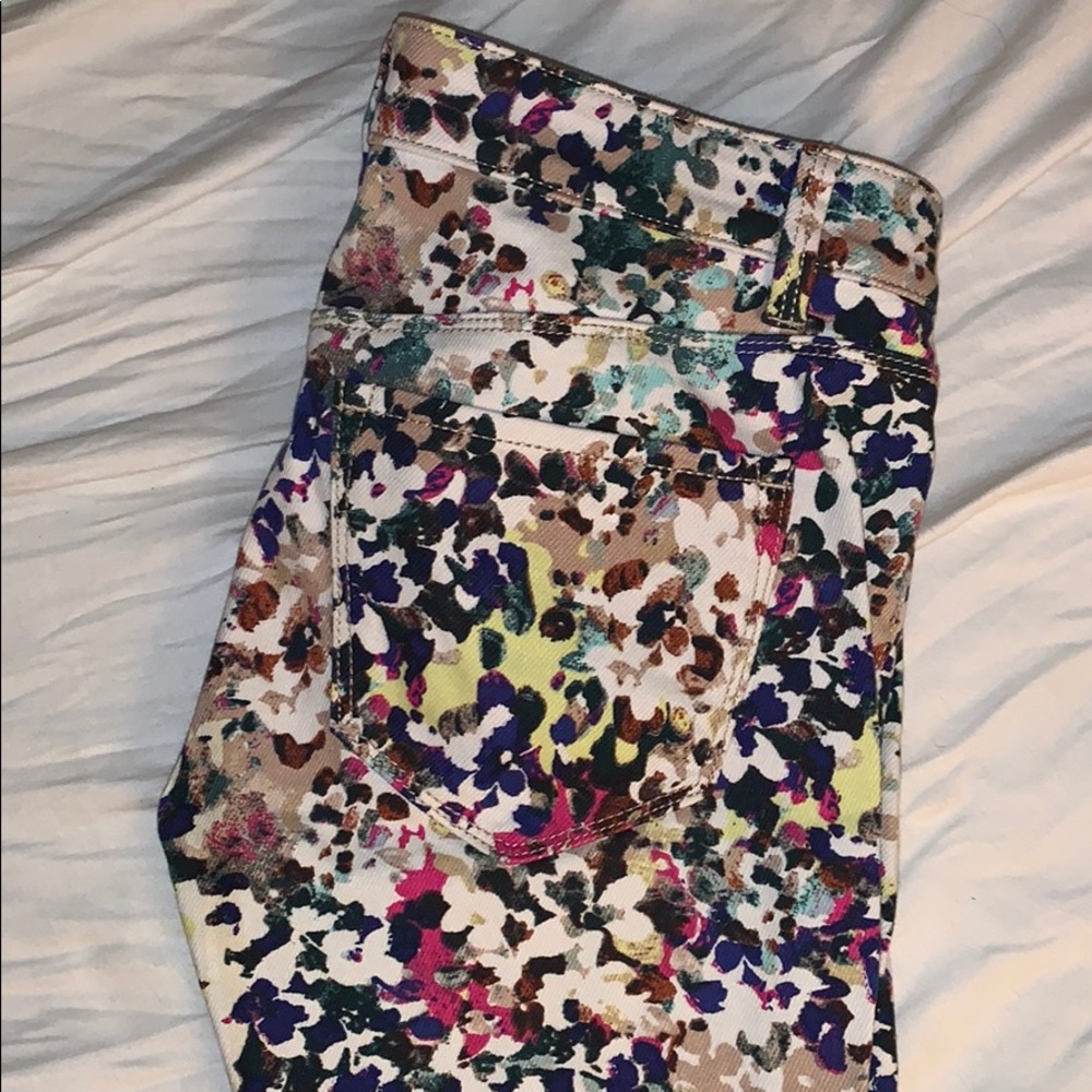 Printed Jean - Picture 3 of 4